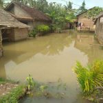 rumah warga Patia kebanjiran