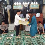 bantuan keagamaan untuk DKM Al-Barkah, Tanjung Burung, Kecamatan Teluknaga Tangerang.