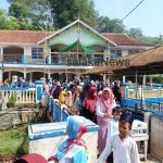 tampak depan lokasi makam Rd. Aria WiraTanu Datar di Cianjur