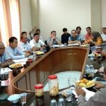 warga Perum Bumi Indah Tahap 1 sedang bermusyawarh dengan Pihak PT ABS