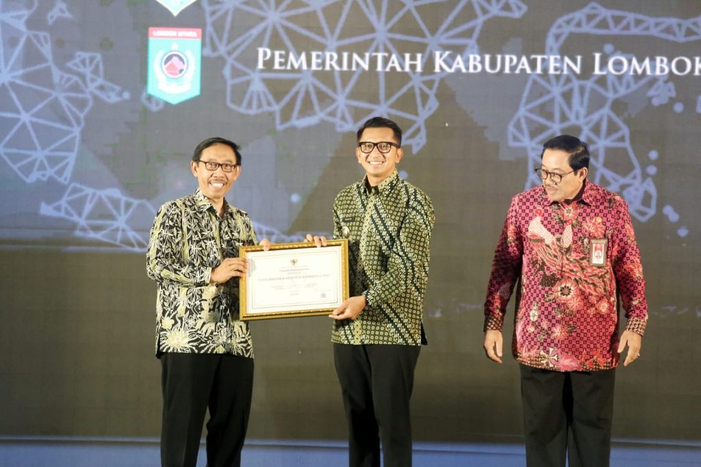 Pemkab Pandeglang Raih Penghargaan Anugerah Meritokrasi KASN 2022 ...