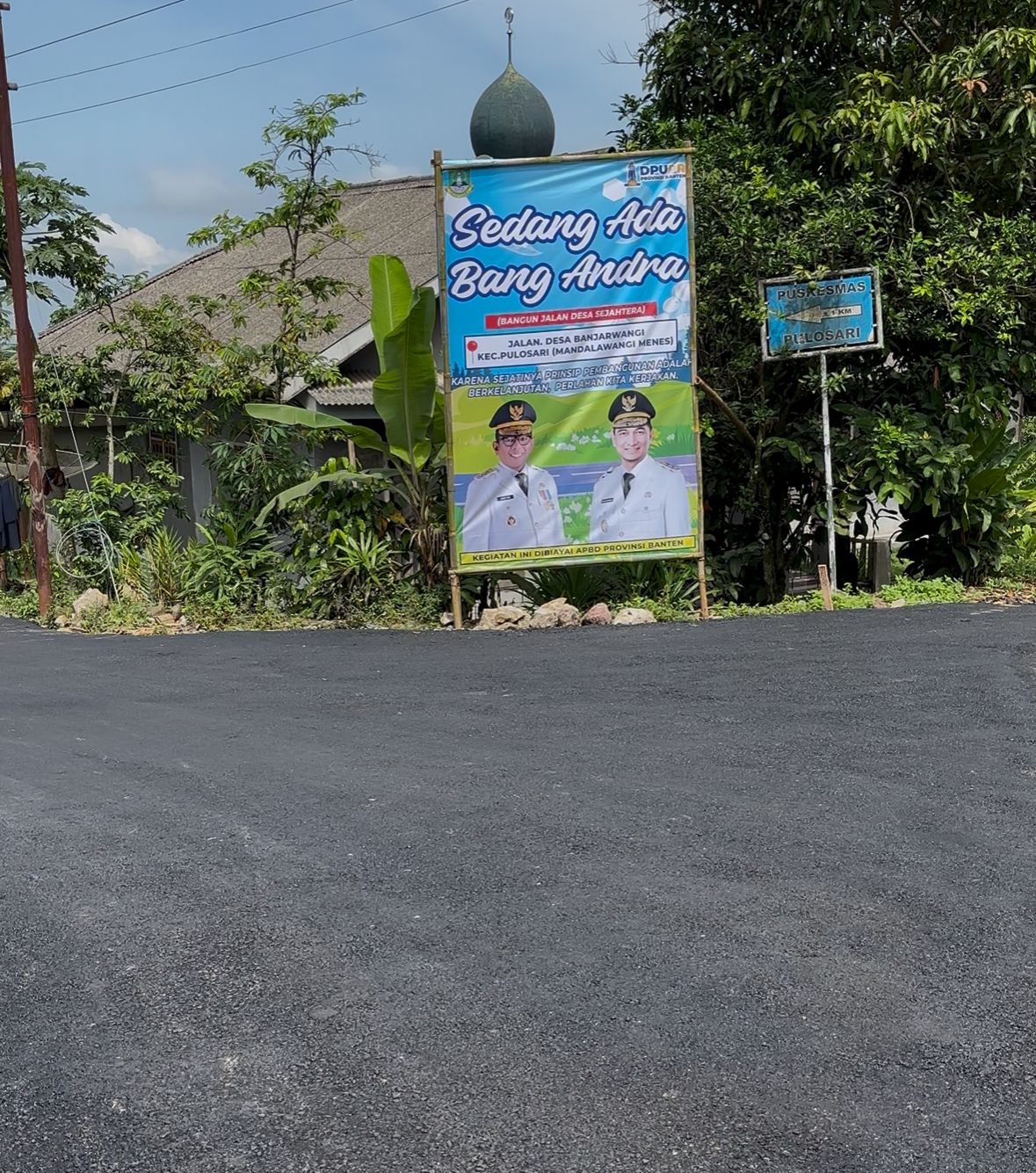 Ruas Jalan Menes Pulosari Mulus, Berkat Usulan Dewan Perwakilan Rakyat