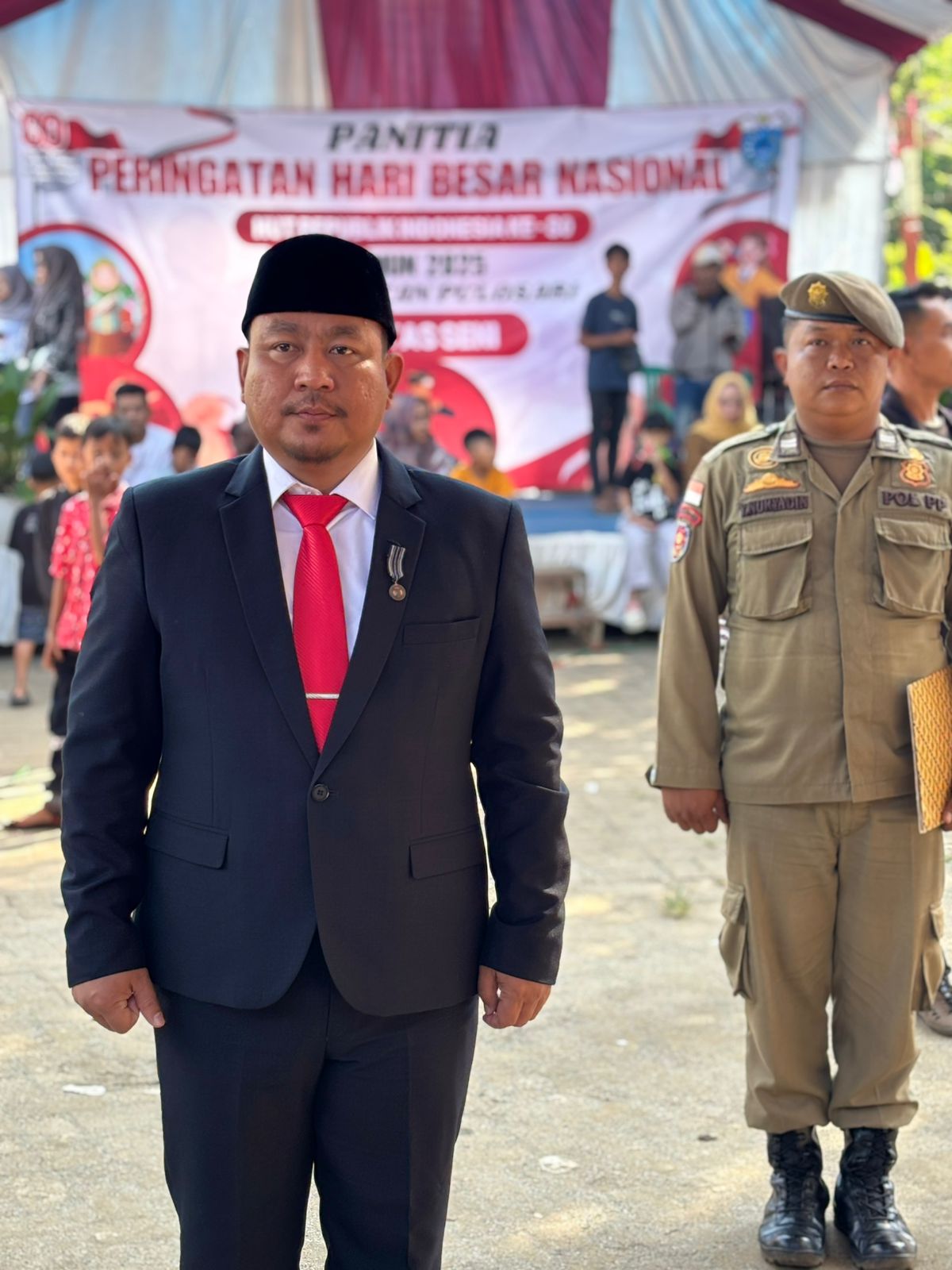 Plt Camat Pulosari Gimas Rahadyan