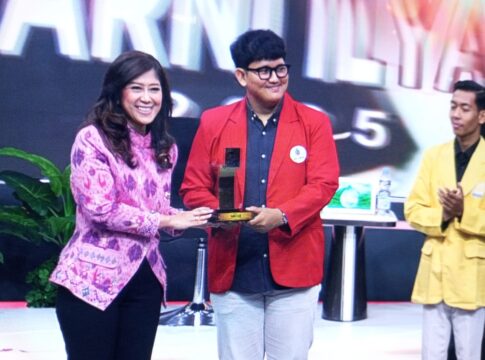Mahasiswa Fikom UMB Juara 2 Karni Ilyas Award 2025 Lewat Dokumenter “Lelah”