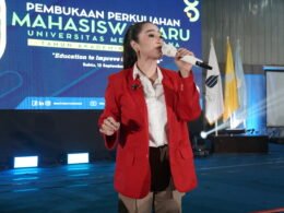 Dewi Perssik Bagikan Pengalaman Kuliah di UMB