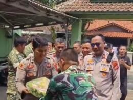 HUT TNI KE-81, POLSEK BANJAR SAMBANGI KORAMIL 0103 BANJAR, PERKUAT SINERGITAS TNI-POLRI